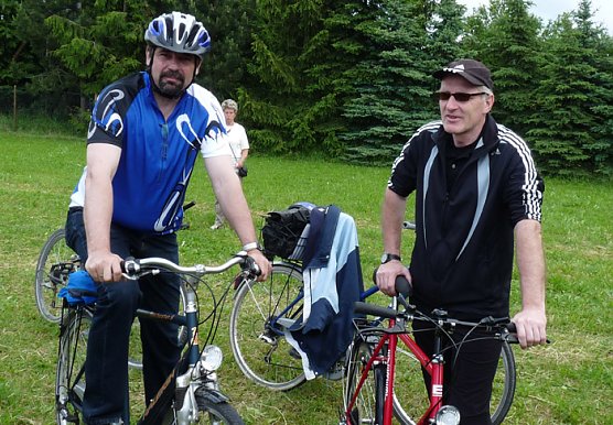 Wucherpfennig und Kreyer vor dem Start (Foto: Karl-Heinz Herrmann) Wucherpfennig und Kreyer vor dem Start (Foto: Karl-Heinz Herrmann)