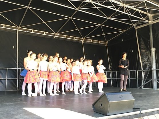 Autofr&uuml;hling in Sondershausen mit dem Tanzstudio Radeva (Foto: Privat)