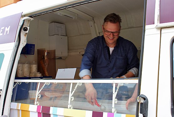 Auflauf zum Abschluss Residenzfest (Foto: Karl-Heinz Herrmann)