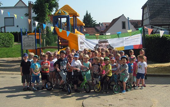 Verkehrssicherheitstag in der Kita Oldisleben (Foto: Bernd M&uuml;ller)