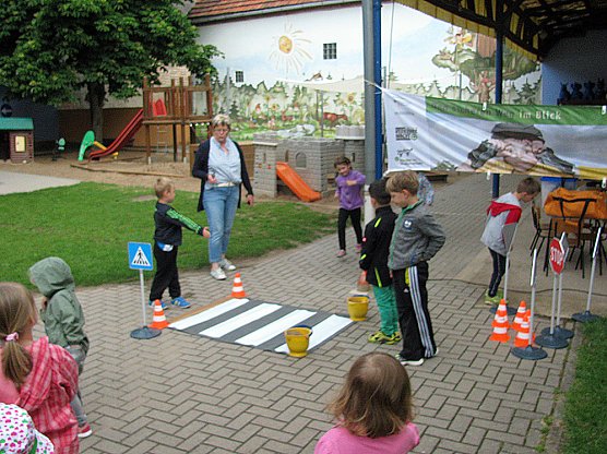Verkehrssicherheitstag der Kita Zwergenland  Kalbsrieth (Foto: Bernd M&uuml;ller)