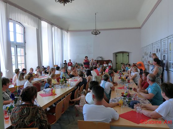 Abschlussfeier der Viertkl&auml;ssler der Kyffh&auml;userlandgrundschule (Foto: Karl-Heinz Herrmann)