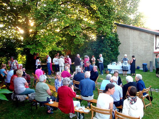 Musik verbindet (Foto: U. Unbenannt) Musik verbindet (Foto: U. Unbenannt)