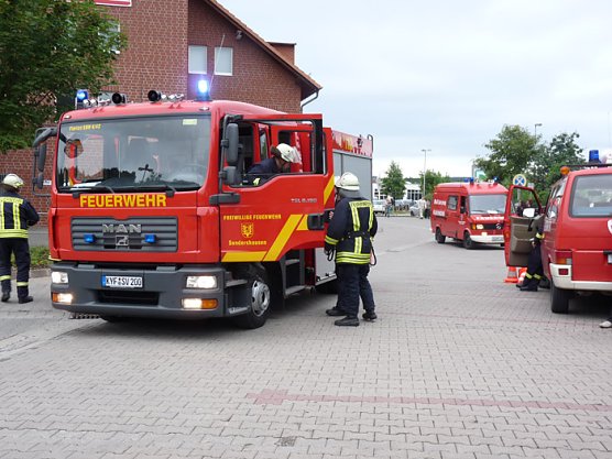 Feuerwehr&uuml;bung Stockhausen (Foto: Karl-Heinz Herrmann)