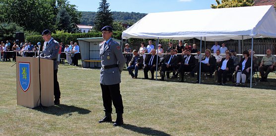 Traumhaftes Sommerwetter bei Vereidigung (Foto: Karl-Heinz Herrmann)