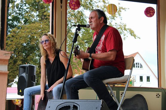 Samba in Bad Frankenhausen (Foto: Karl-Heinz Herrmann) Samba in Bad Frankenhausen (Foto: Karl-Heinz Herrmann)