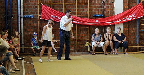 Kreisjugendspiele eröffnet (Foto: Karl-Heinz Herrmann) Kreisjugendspiele eröffnet (Foto: Karl-Heinz Herrmann)