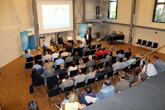 Ideen ja - Und auch schon Lösungen? (Foto: Karl-Heinz Herrmann) Ideen ja - Und auch schon Lösungen? (Foto: Karl-Heinz Herrmann)