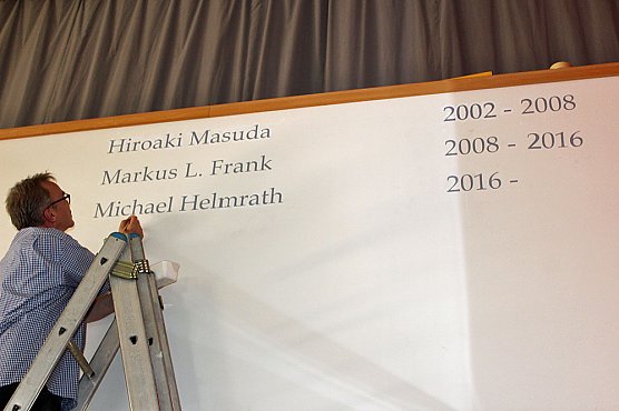 Letzter Pinselstrich (Foto: Karl-Heinz Herrmann)