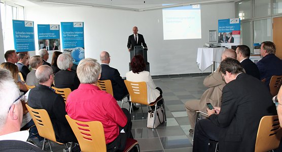 Gemeinsam digital (Foto: Karl-Heinz Herrmann)