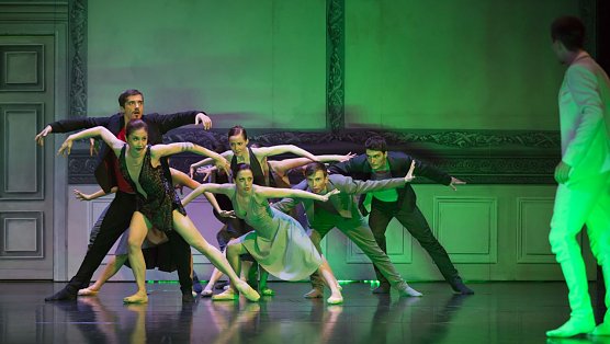 Schwanensee (Foto: theater) Schwanensee (Foto: theater)