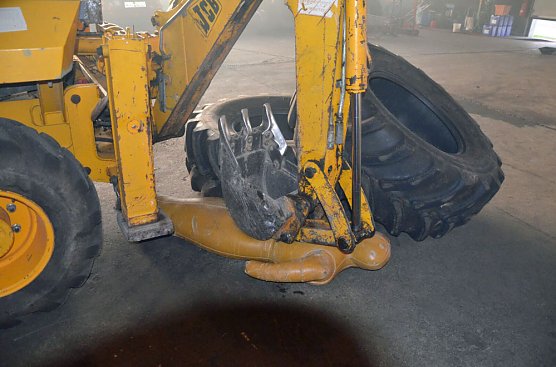 Erneuter Großeinsatz der Feuerwehr in Bad Frankenhausen (Foto: Jens Fischer) Erneuter Großeinsatz der Feuerwehr in Bad Frankenhausen (Foto: Jens Fischer)