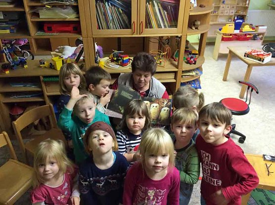 In Artern und Donndorf vorgelesen (Foto: Wahlkreisbüro Holbe) In Artern und Donndorf vorgelesen (Foto: Wahlkreisbüro Holbe)