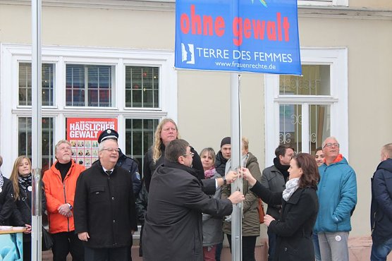 Woche gegen h&auml;usliche Gewalt (Foto: Karl-Heinz Herrmann)