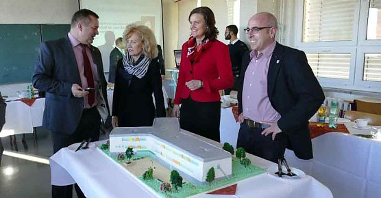 Bau der Gemeinschaftsschule auf dem Weg (Foto: Landratsamt Kyffh&auml;userkreis)