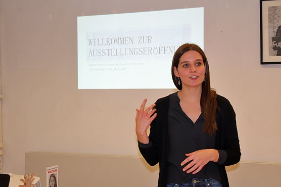 Fotodialog – Portrait mit Wort (Foto: Karl-Heinz Herrmann) Fotodialog – Portrait mit Wort (Foto: Karl-Heinz Herrmann)