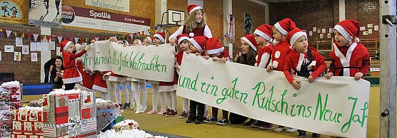 Weihnachtsturnen wird "erwachsen" (Foto: Karl-Heinz Herrmann)