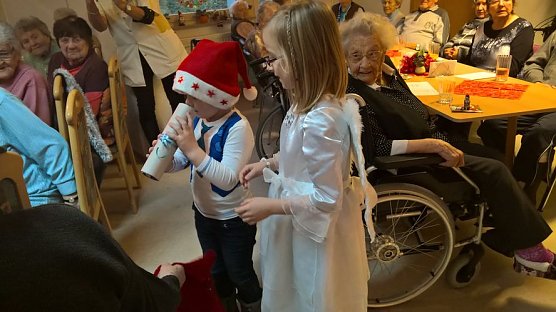 Senioren der Volkssolidarität feierten (Foto: VS Borntal) Senioren der Volkssolidarität feierten (Foto: VS Borntal)