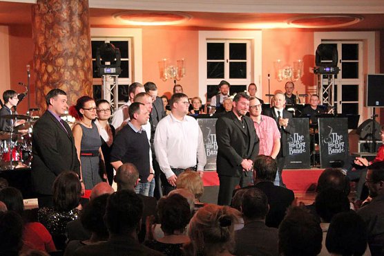Mit der Little Big Band in die Weihnacht (Foto: Karl-Heinz Herrmann)