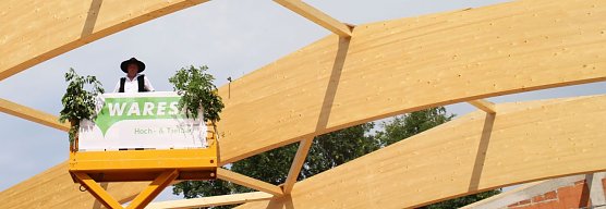 Volle Auftragsb&uuml;cher aber Nachwuchssorgen - Agentur f&uuml;r Arbeit zu Gast bei Waresa Bau (Foto: Angelo Glashagel)