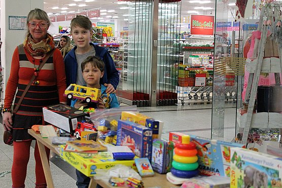 Zufrieden mit neuem Tr&ouml;delmarkttermin (Foto: Karl-Heinz Herrmann)