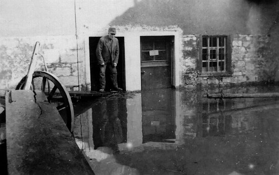 Land unter vor 70 Jahren (Foto: Andreas Schmölling) Land unter vor 70 Jahren (Foto: Andreas Schmölling)