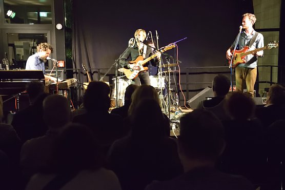 Konzert von Emily Barker & Band aus UK (Foto: Fred Böhme) Konzert von Emily Barker & Band aus UK (Foto: Fred Böhme)