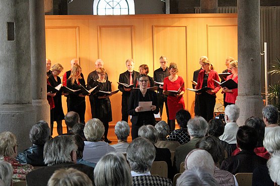 Rosenkonzert in Sondershausen (Foto: Karl-Heinz Herrmann) Rosenkonzert in Sondershausen (Foto: Karl-Heinz Herrmann)