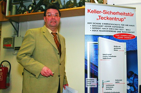 Alterskameraden mit Tipps der Kripo (Foto: G&uuml;nter Herting)