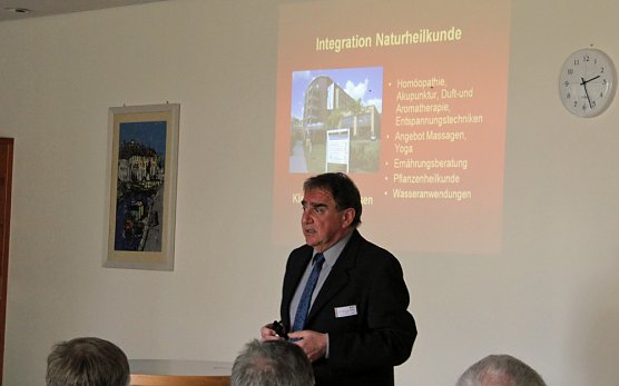 Andrang in der Geburtsklinik (Foto: Karl-Heinz Herrmann) Andrang in der Geburtsklinik (Foto: Karl-Heinz Herrmann)