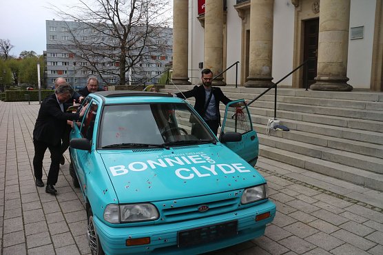Der 100. Geburtstag kann kommen - am Theater wurde heute die neue Spielzeit vorgestellt (Foto: Angelo Glashagel)