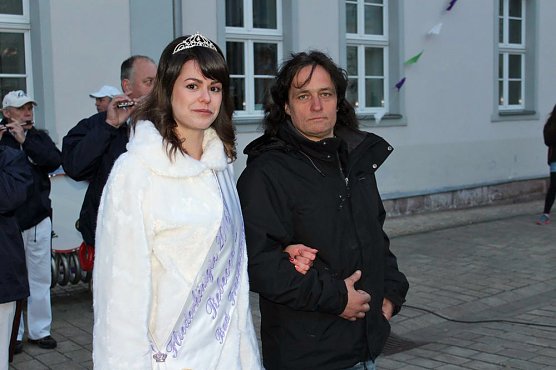 Maibaumk&ouml;nig 2017 gekr&ouml;nt (Foto: Karl-Heinz Herrmann)