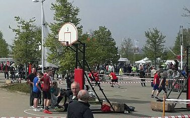 Impressionen vom Streetballlturnier (Foto: J&ouml;rg Schlottmann)