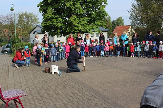 Arche Noah Kitas feierten (Foto: Karl-Heinz Herrmann) Arche Noah Kitas feierten (Foto: Karl-Heinz Herrmann)