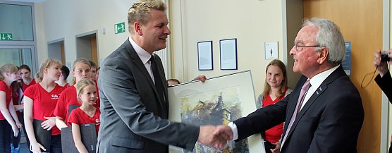 Eintrag in das Ehrenbuch der Stadt Bad Frankenhausen (Foto: Karl-Heinz Herrmann) Eintrag in das Ehrenbuch der Stadt Bad Frankenhausen (Foto: Karl-Heinz Herrmann)