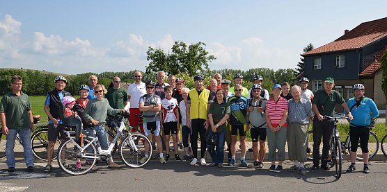 Radtour (Foto: Heinz Noack) Radtour (Foto: Heinz Noack)