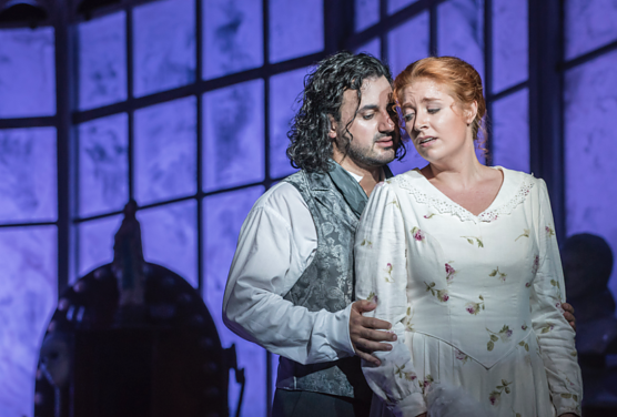 Boh&egrave;me 4: Angelos Samartzis und Zinzi Frohwein in La Boh&egrave;me (Foto: Roland Obst)