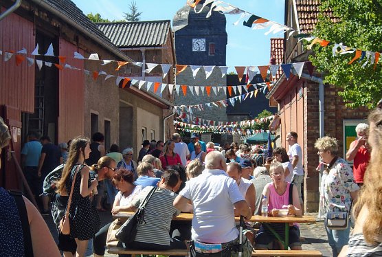 Mit Sonnenbrand zum neuen Besucherrekord (Foto: Peter Keßler) Mit Sonnenbrand zum neuen Besucherrekord (Foto: Peter Keßler)