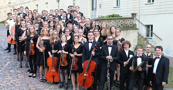 Das Landesjugendorchester sorgt auch im Sommer f&uuml;r "Bl&uuml;hende Kl&auml;nge" (Foto: Grit K&ouml;nig)