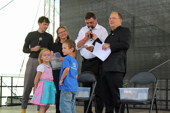 "Wir engagieren uns vor Ort! (Foto: Karl-Heinz Herrmann)