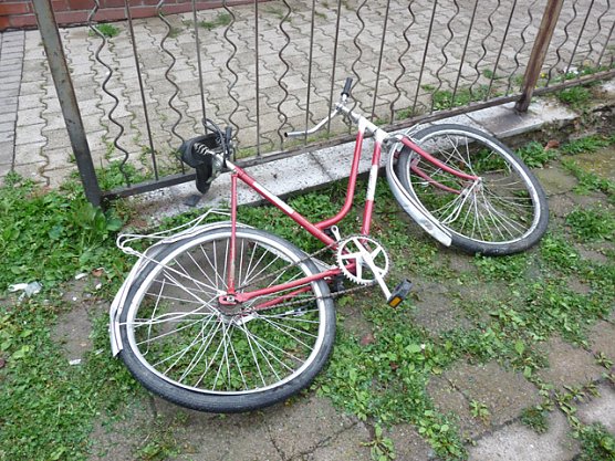 Fahrrad defekt (Foto: Karl-Heinz Herrmann)