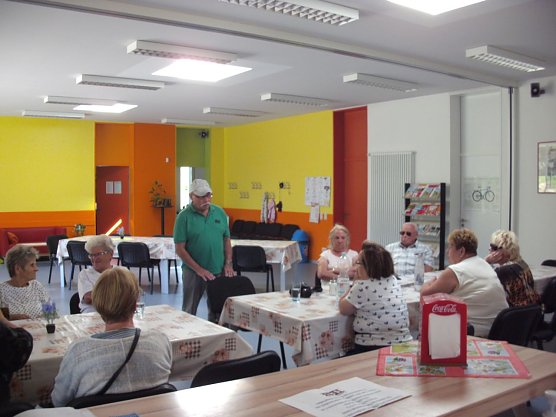 Reaktionstest für Senioren mit der Verkehrswacht (Foto: Freizeitzentrum Artern) Reaktionstest für Senioren mit der Verkehrswacht (Foto: Freizeitzentrum Artern)