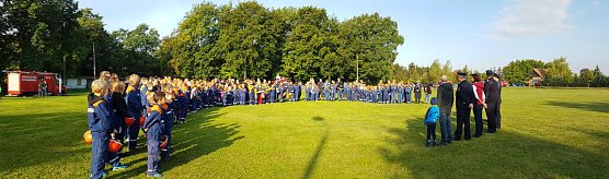 Kreisausscheid der jungen Feuerwehrleute (Foto: S. Hendrich)