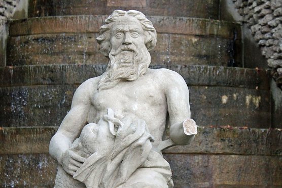 Vandalismus im Schlosspark Ebeleben (Foto: Karl-Heinz Herrmann)