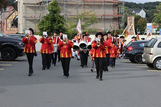 Er&ouml;ffnung Bauernmarkt (Foto: Karl-Heinz Herrmann)