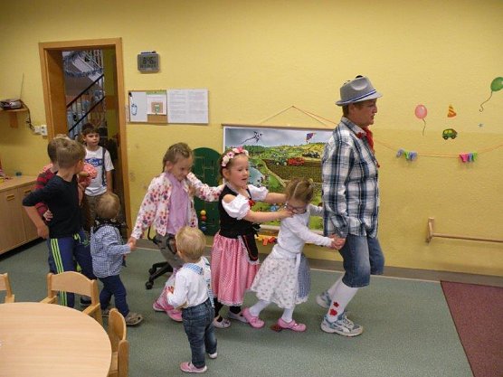 Wies'n Alarm in der Kita K&auml;ferland (Foto: Kita K&auml;ferland)