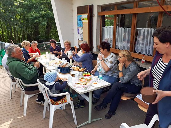 Arbeitseinsatz auf dem Hundeplatz an der Trift (Foto: privat)