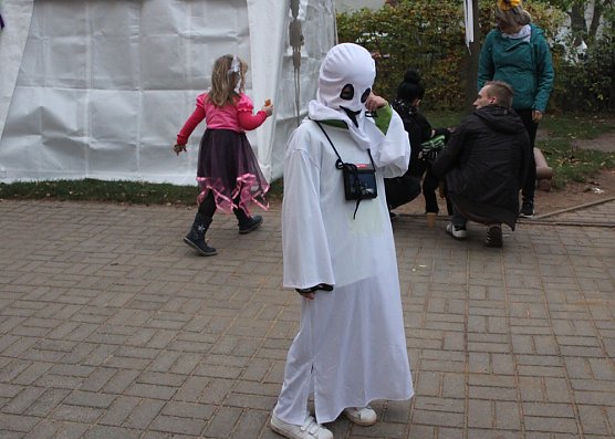 Halloween im K&auml;ferland (Foto: Karl-Heinz Herrmann)