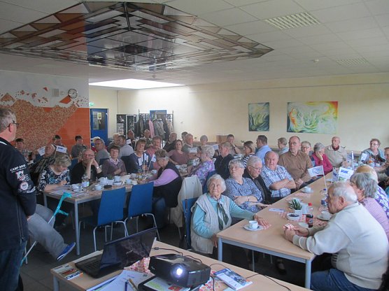 Neues im Stra&szlig;enverkehr (Foto: Ina R&ouml;mer)