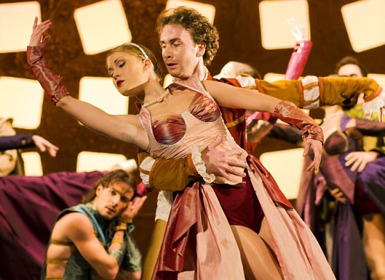 Dornröschen (Foto: Theater Nordhausen) Dornröschen (Foto: Theater Nordhausen)